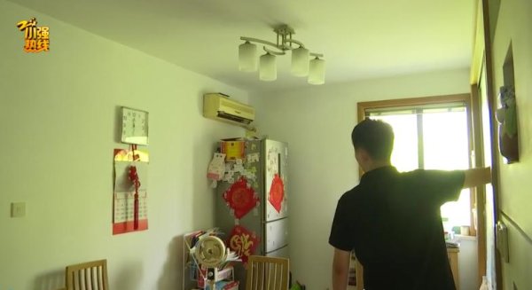 利鸿网 太诡异了！杭州男子半夜经常听到楼上有怪声，物业：楼上楼下都没人